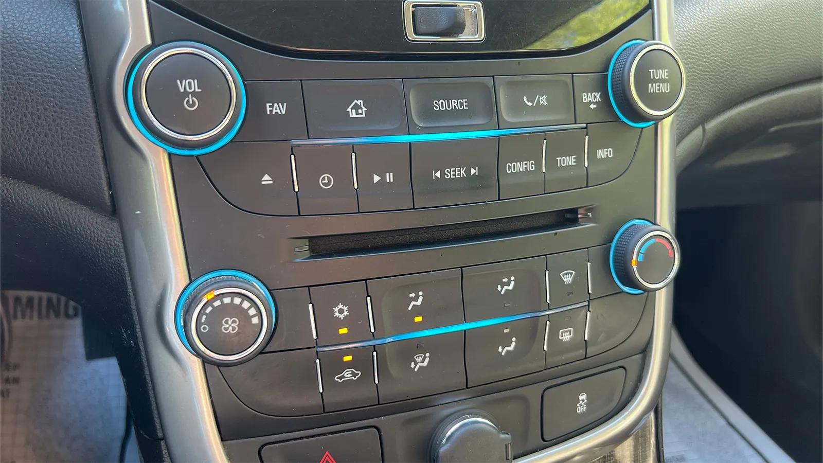 2015 Chevrolet Malibu 1LT