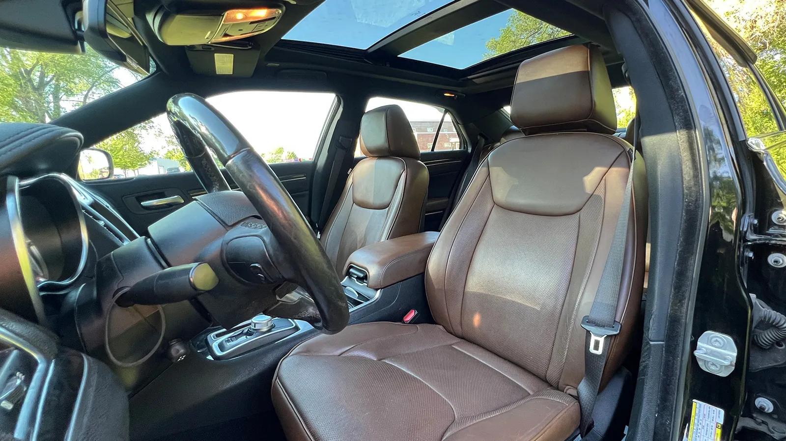 2020 Chrysler 300 LIMITED