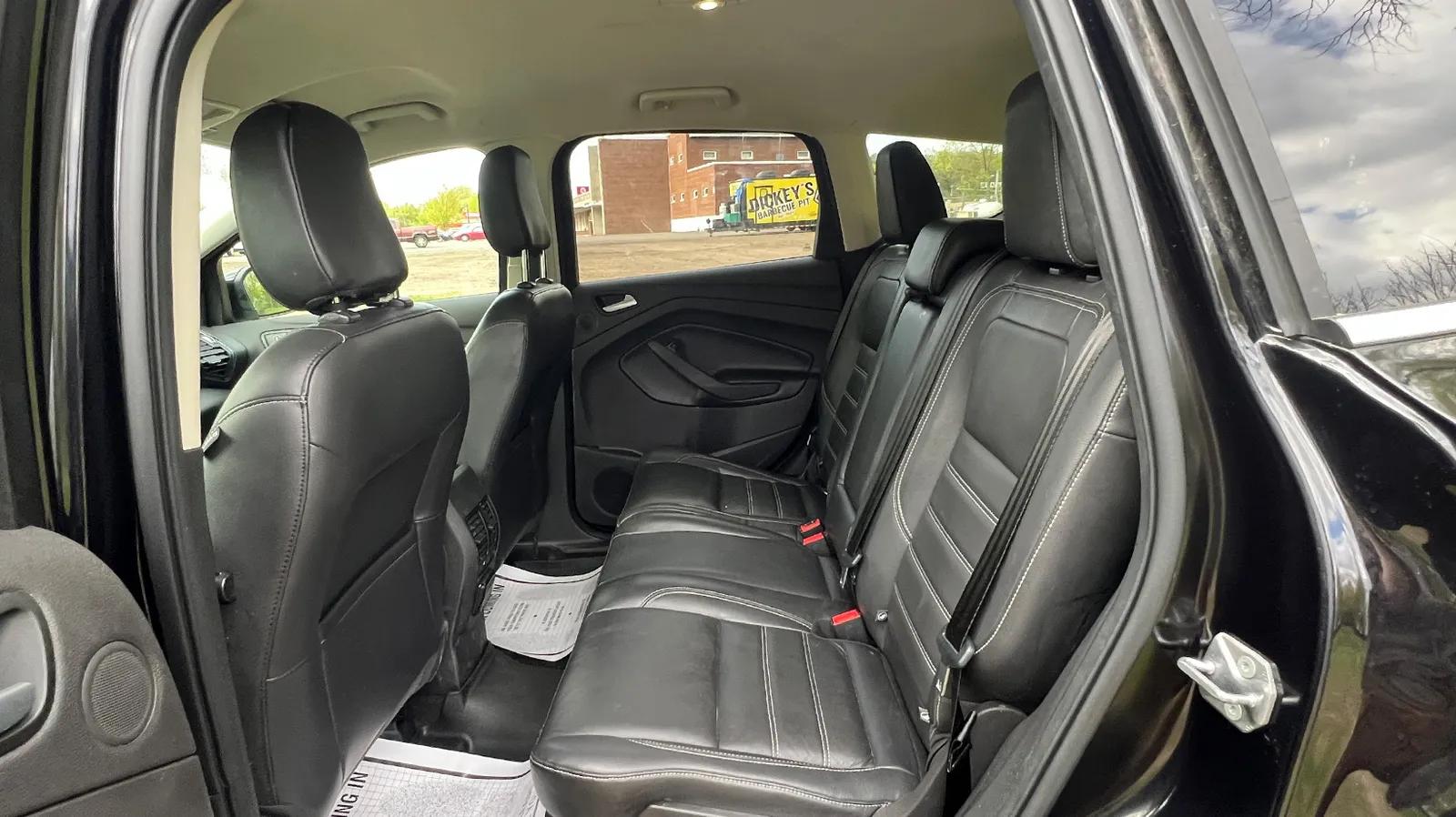 2019 Ford Escape TITANIUM