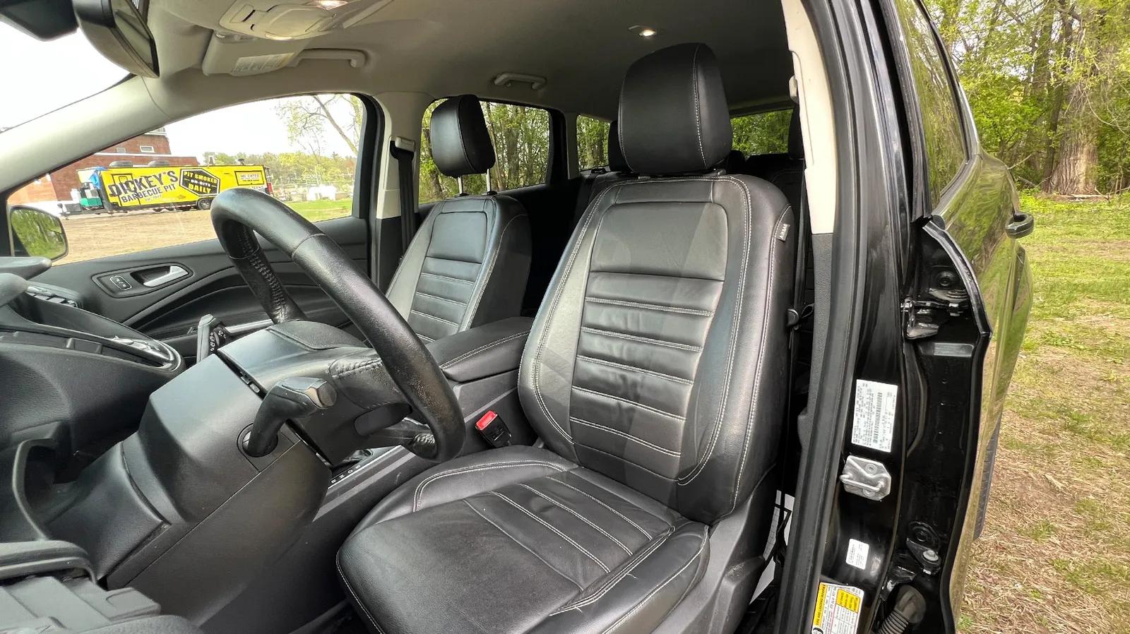 2019 Ford Escape TITANIUM