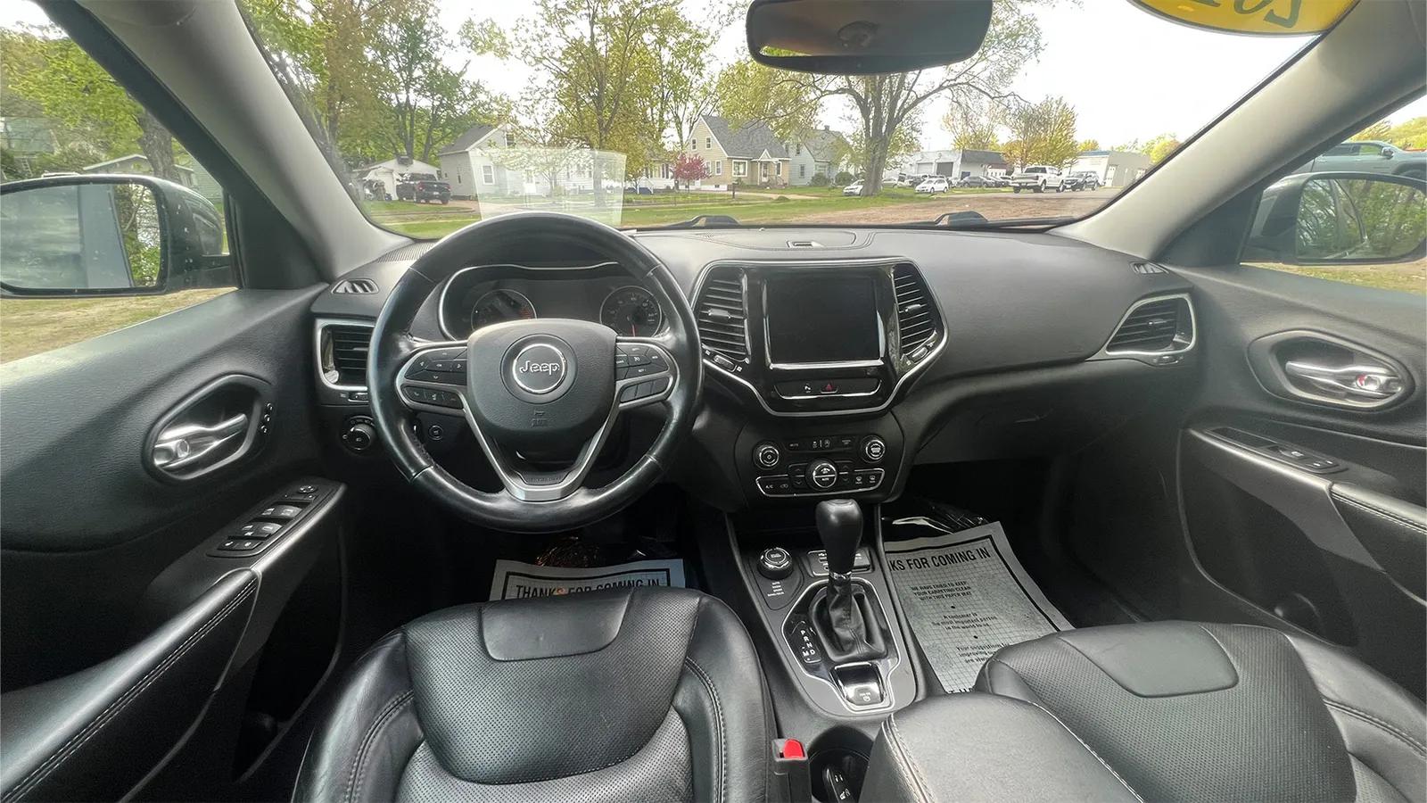 2019 Jeep Cherokee LIMITED