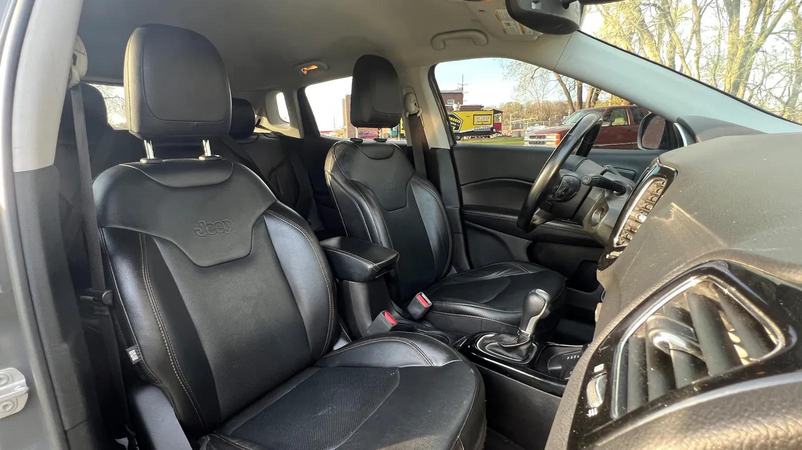 2020 Jeep Compass LIMITED