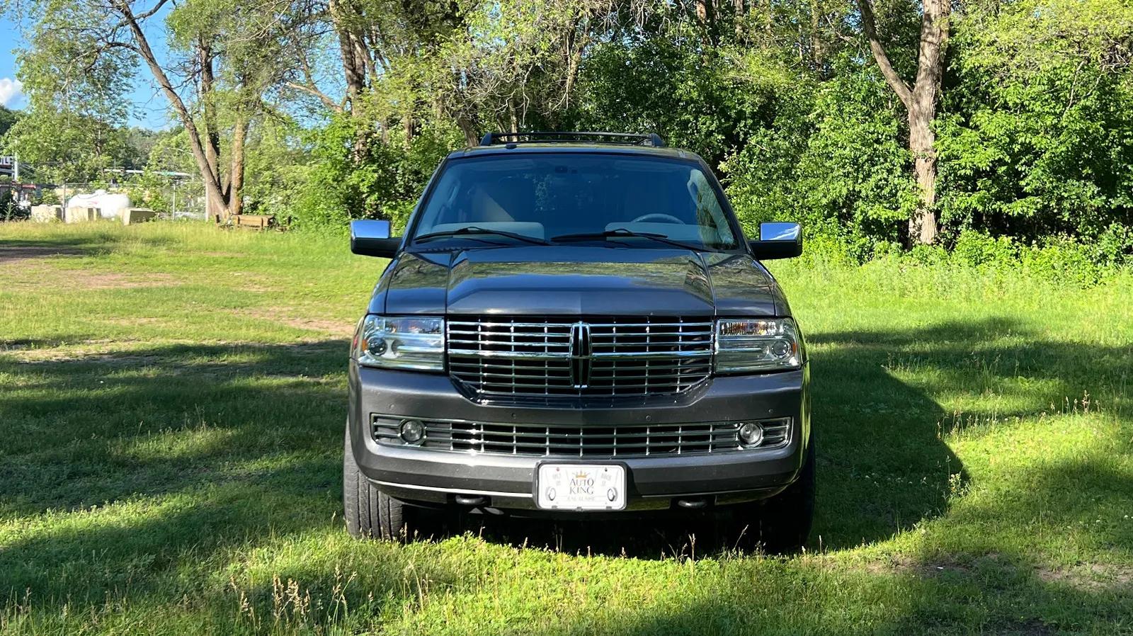 2013 Lincoln Navigator L