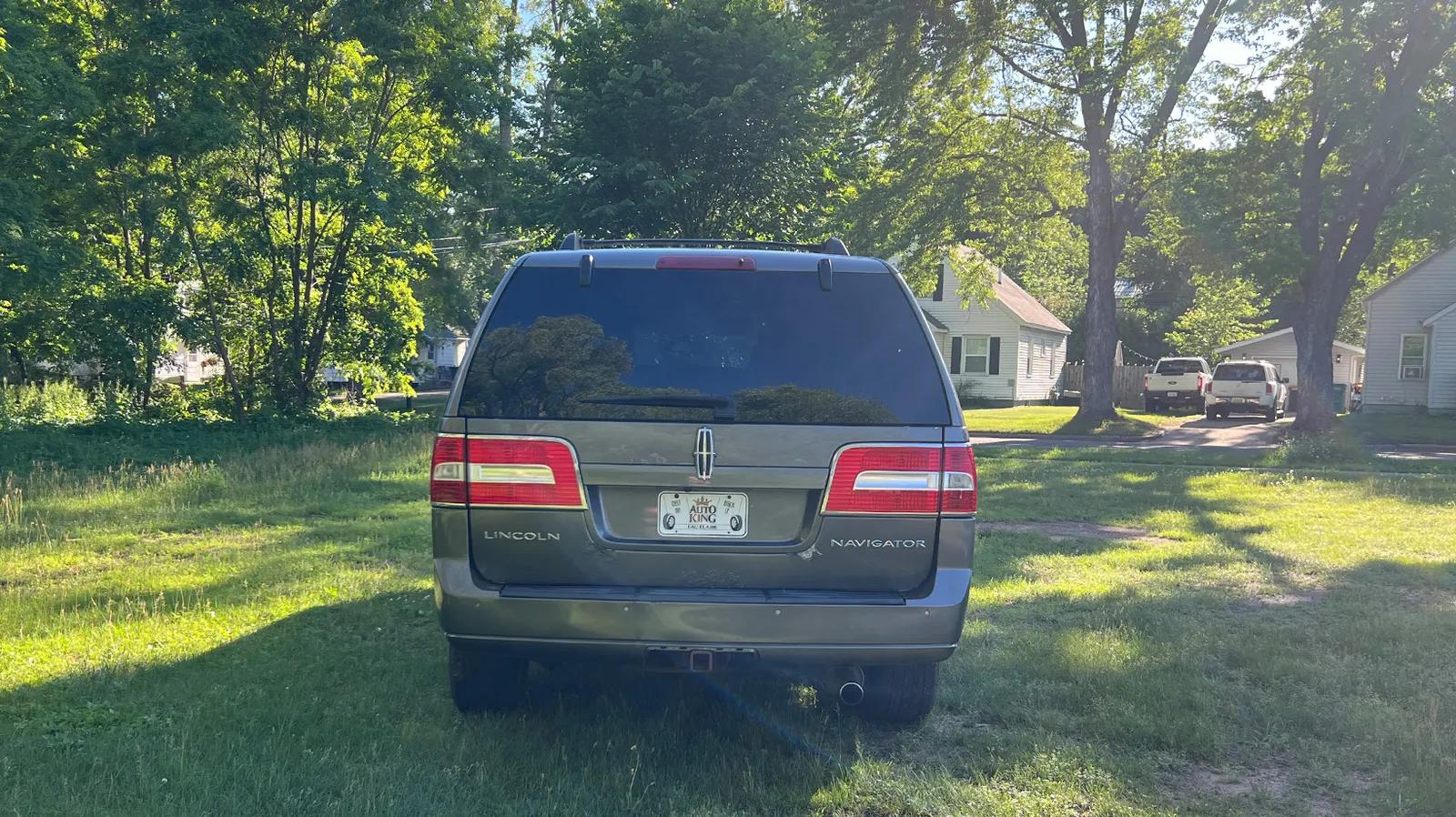 2013 Lincoln Navigator L