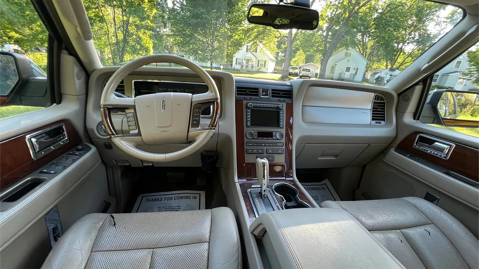 2013 Lincoln Navigator L