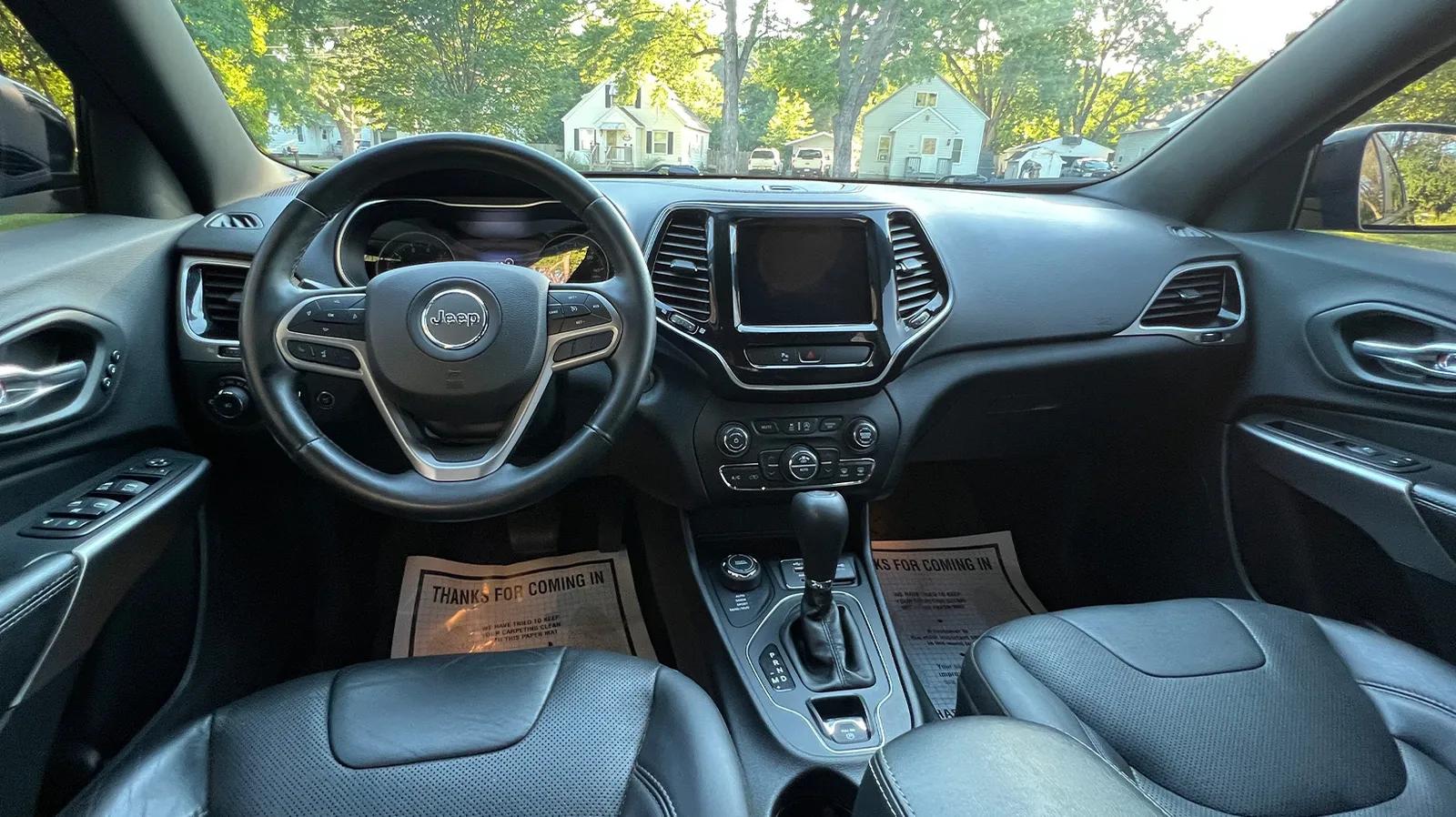 2019 Jeep Cherokee LIMITED