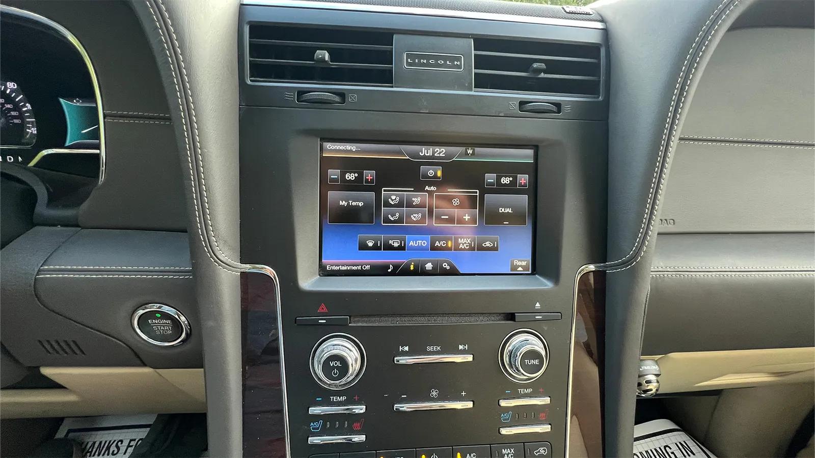 2015 Lincoln Navigator L