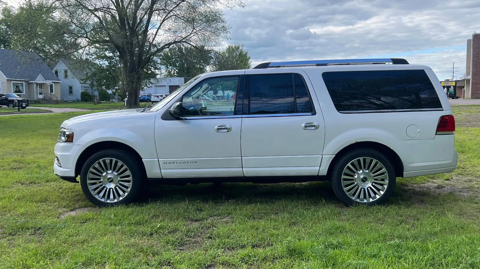 2015 Lincoln Navigator L