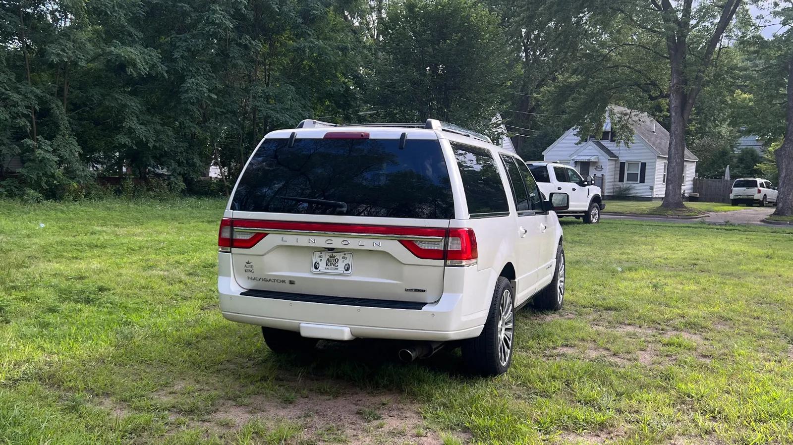 2015 Lincoln Navigator L